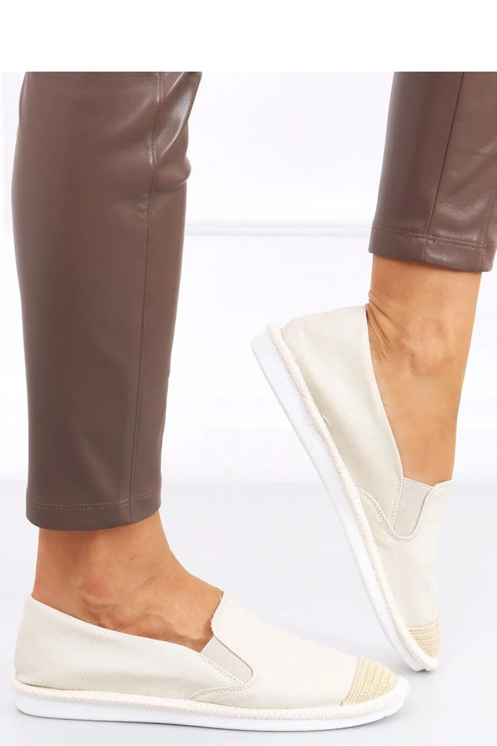 Espadrille model 163312 Inello
