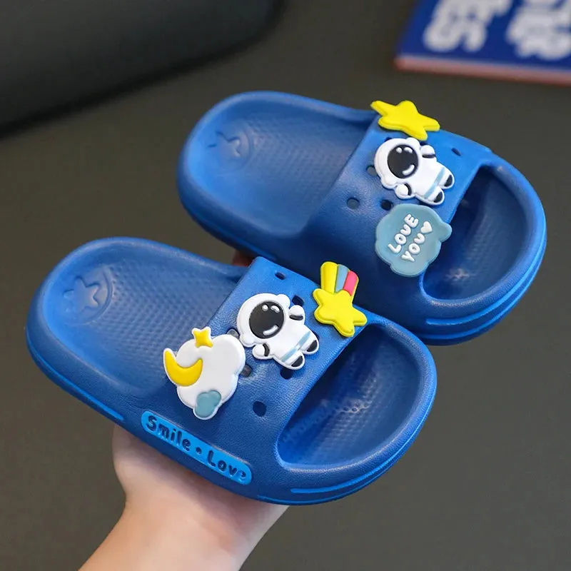 New Children Kids Baby Boys Girls Mules Clogs Summer Soft Sole Garden Beach Slippers Sandals Cave Hole Baby Shoes for Boys Girls