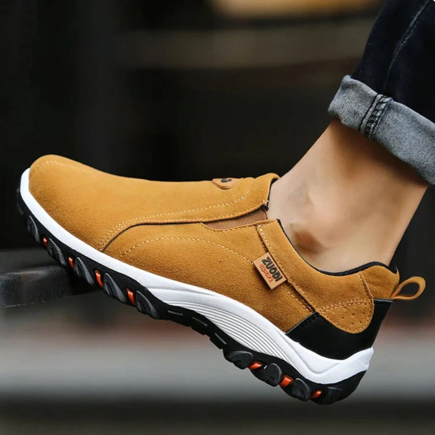 StrideMax – Premium Orthopedic Running Shoes