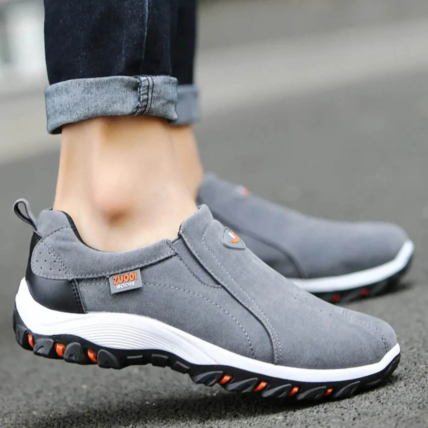 StrideMax – Premium Orthopedic Running Shoes