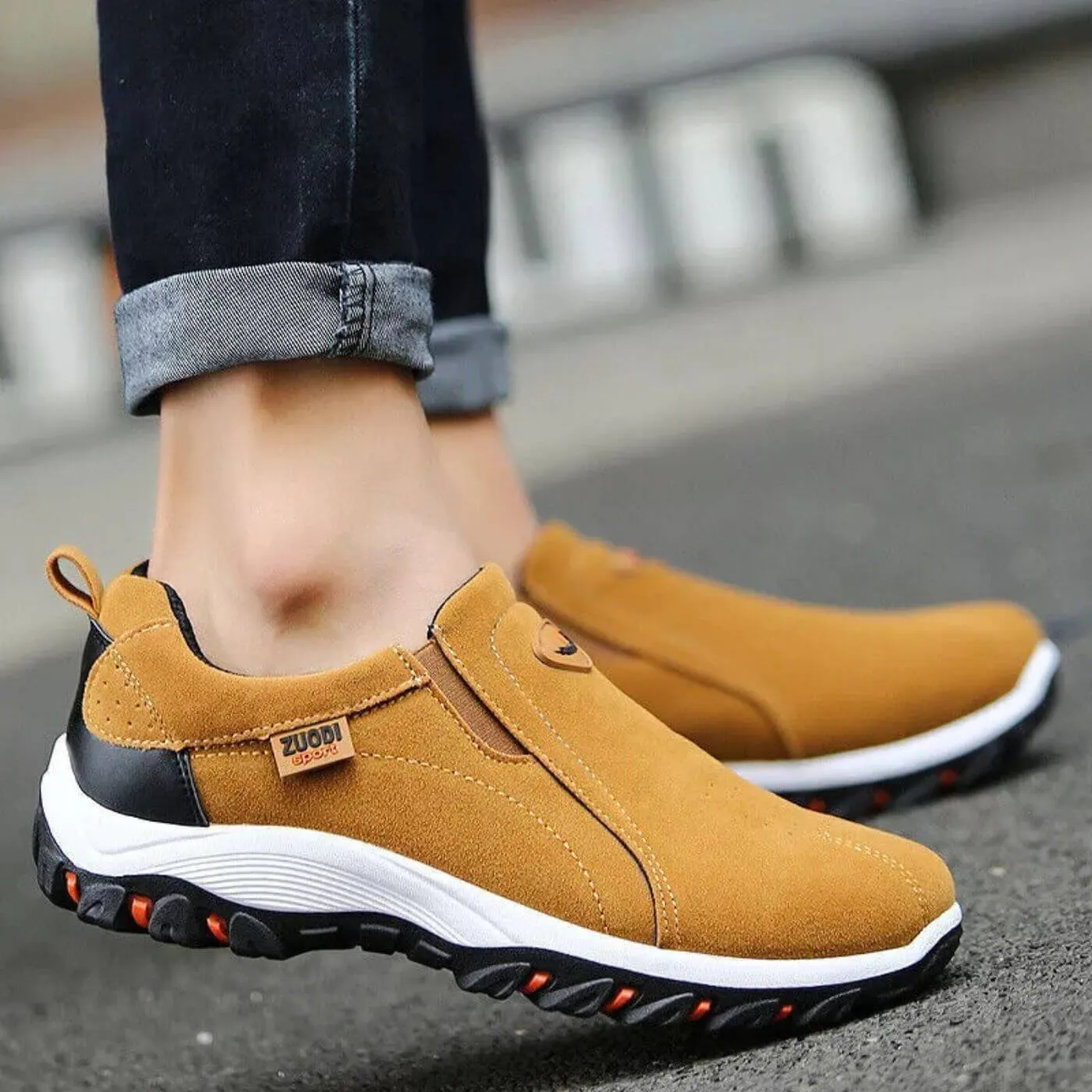 StrideMax – Premium Orthopedic Running Shoes