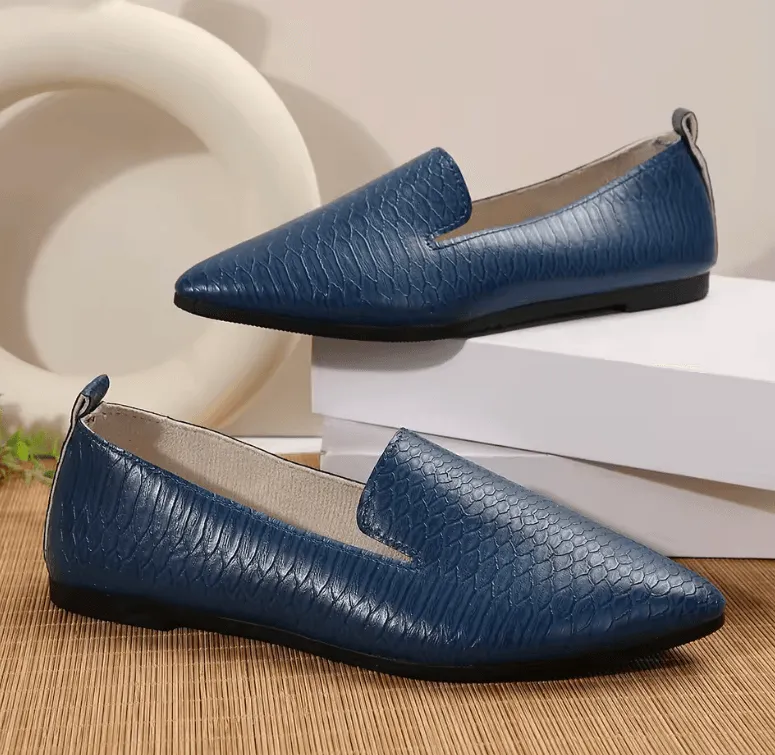 Women’s PU Leather Loafers - Pointed Toe Ballet Flats with Stone Pattern